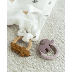 Done By Deer ™ 2-pack Herten Friends Mosterdgeel/roze -Speelgoed Voor Kinderen done by deer 2 pack herten friends mosterdgeel roze a332296 3