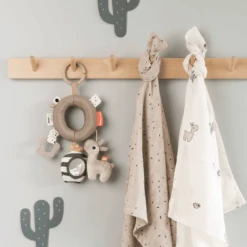 Done By Deer Activity Ring Lalee Sand -Speelgoed Voor Kinderen done by deer activity ring lalee sand a373499 2