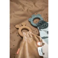 Done By Deer ™ Knuffeldoekje Met Bijtring Croco, Groen -Speelgoed Voor Kinderen done by deer knuffeldoekje met bijtring croco groen a302616 3