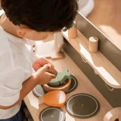 Howa Kinderkeuken " Lucky " Van Hout -Speelgoed Voor Kinderen howa kinderkeuken lucky van hout a349761 3