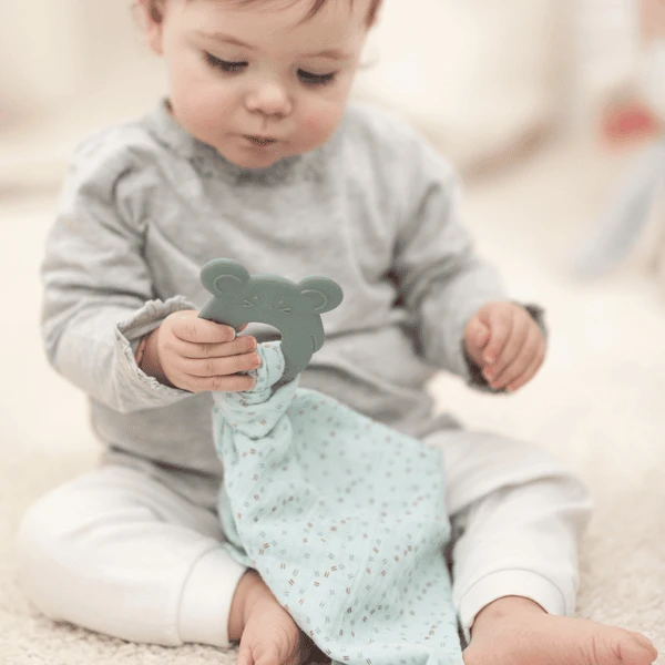 Nattou Bijtring + Knuffeldoekje Mintgroen 2 Nattou Bijtring + Knuffeldoekje Mintgroen - Afbeelding 2