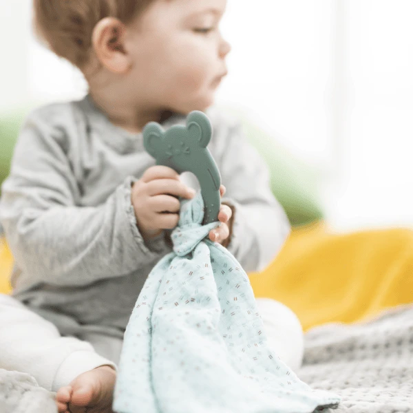 Nattou Bijtring + Knuffeldoekje Mintgroen 4 Nattou Bijtring + Knuffeldoekje Mintgroen - Afbeelding 4